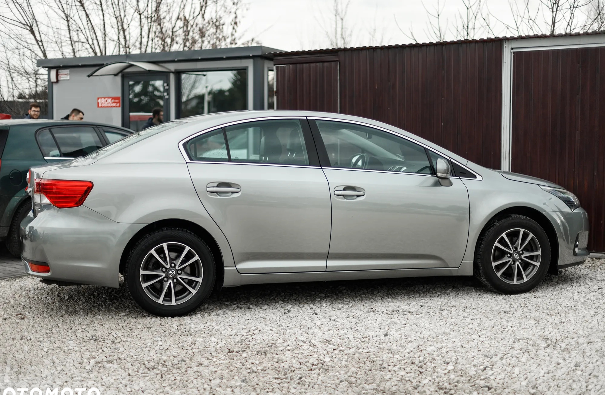 Toyota Avensis cena 50900 przebieg: 194000, rok produkcji 2013 z Radzyń Chełmiński małe 407